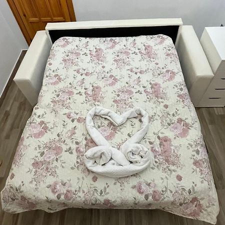 Bouganville Casa Vacanza Ambiente Climatizzato Con Wi Fi Pineto Dış mekan fotoğraf
