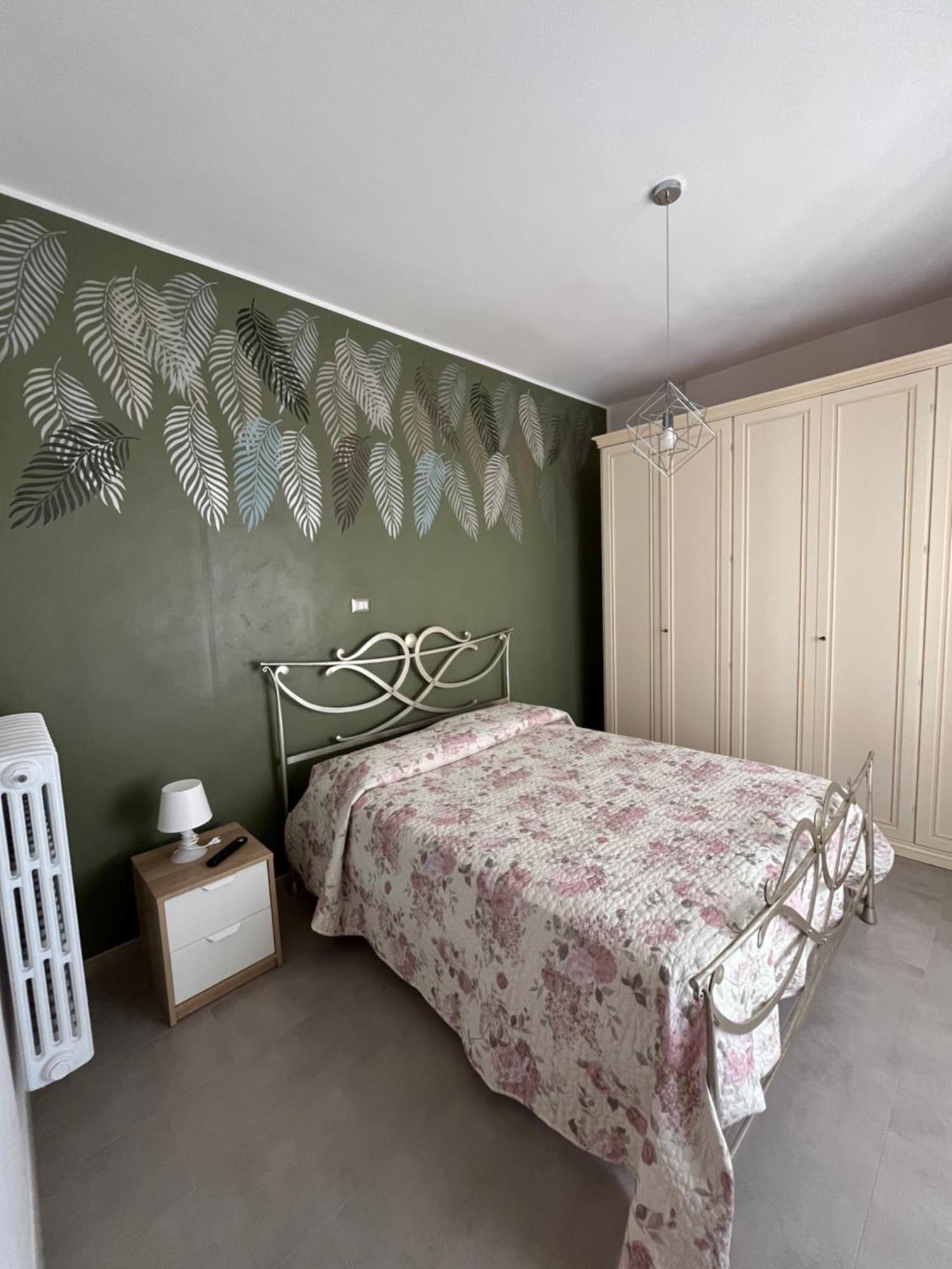 Bouganville Casa Vacanza Ambiente Climatizzato Con Wi Fi Pineto Dış mekan fotoğraf