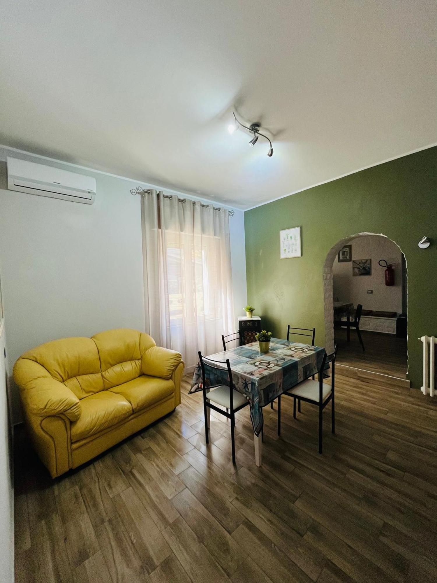 Bouganville Casa Vacanza Ambiente Climatizzato Con Wi Fi Pineto Dış mekan fotoğraf